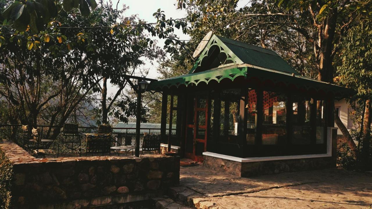 Neemrana'S Glasshouse On The Ganges Rishīkesh 外观 照片