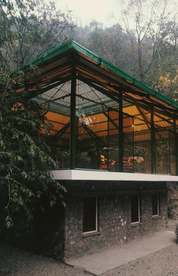 Neemrana'S Glasshouse On The Ganges Rishīkesh 外观 照片