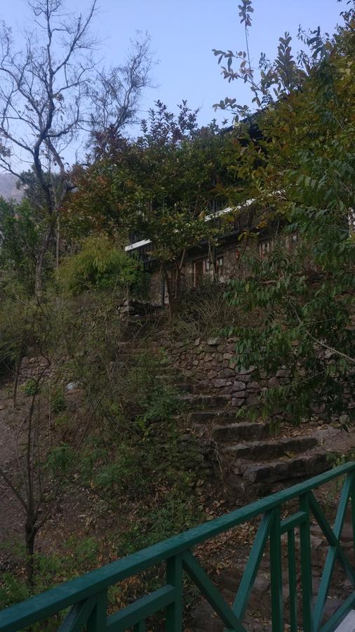 Neemrana'S Glasshouse On The Ganges Rishīkesh 外观 照片